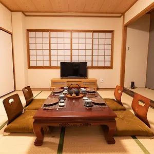 アパート 大吉屋2号館 ワンフロア110平方メートル超大テラス貸し切り 縁, 名古屋市